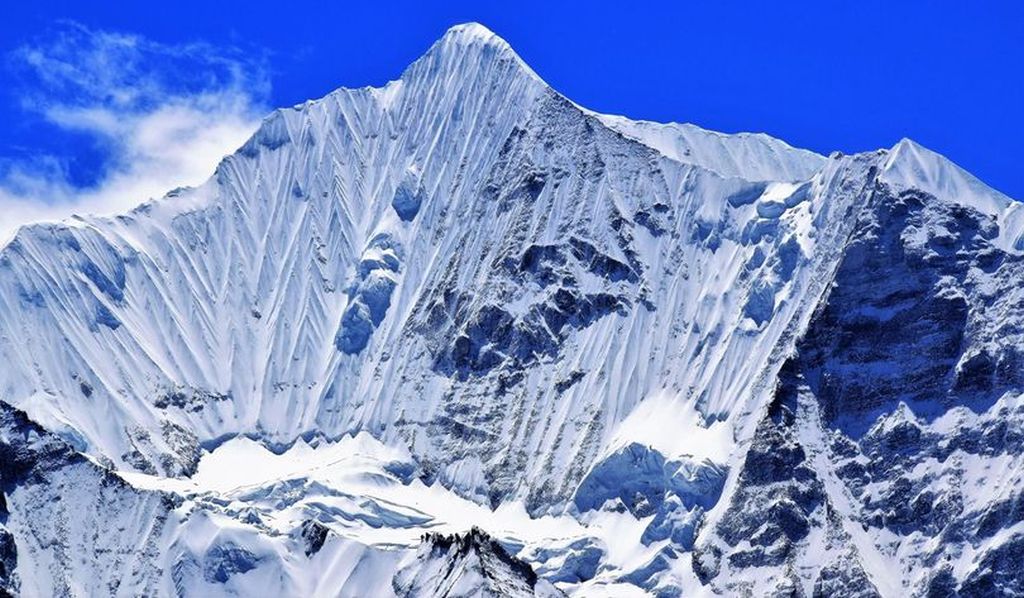 Mount Ganshempo / Ganchempo ( " Fluted Peak " ) - 6397m - from Yala Peak