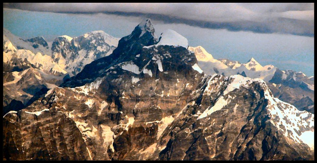 Gauri Shankar ( 7146m ) and Menlungtse ( 7181m ) from Charicot