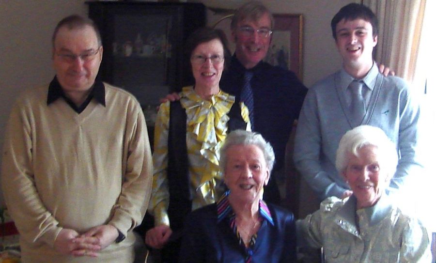 Graeme Lipsett, Barbara Turnbull, Alan Turnbull ( son of Vera Turnbull ), Niall Turnbull, Vera ( ne Cameron ) Turnbull, Cath ( ne Cameron ) Carson, Charlotte Ingram