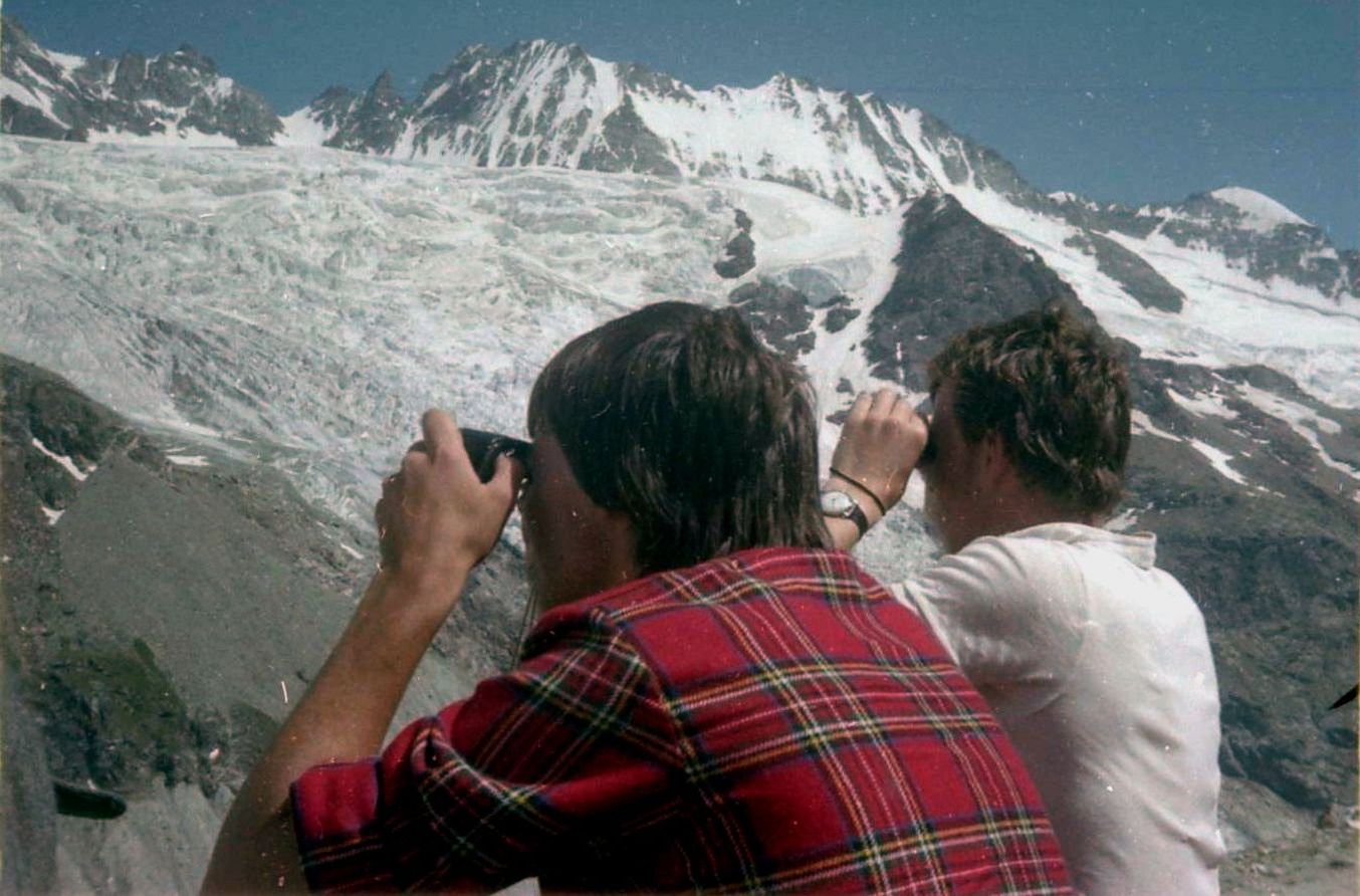 On ascent of Dent d'Herens