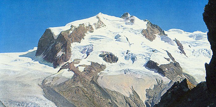 Monte Rosa ( 4633 metres ) above Zermatt