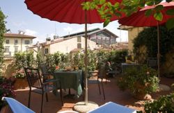 http://www.hotelmachiavelli.it/