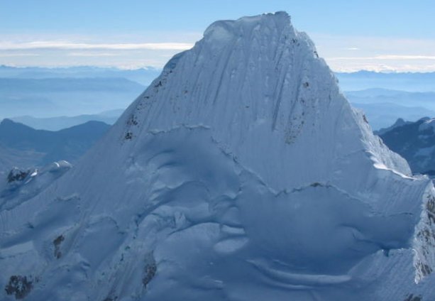 Alpamayo ( 5947m ) in the Andes of Peru