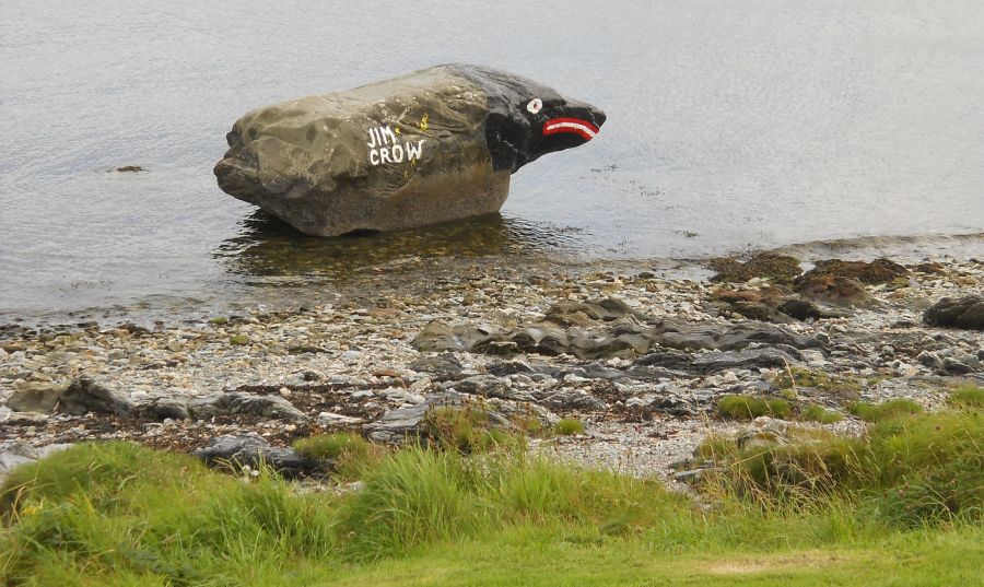 " Jim Crow " - a pointed rock on the shore