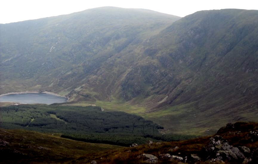 Cairnsmore of Carsphairn ( 797m, 2,615ft ) from cairn on Beninner