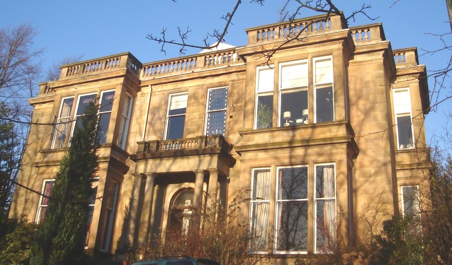 Villa in Great Western Road in Glasgow