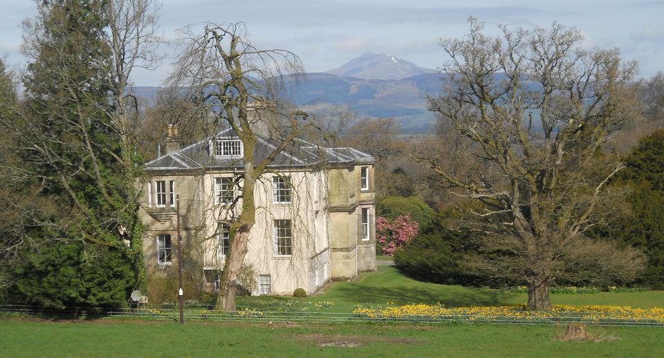 Arngomery House and Ben Lomond