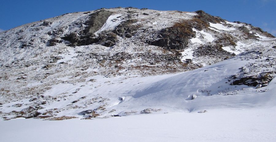 Carn Chreag on descent from Meall an t-Seallaidh