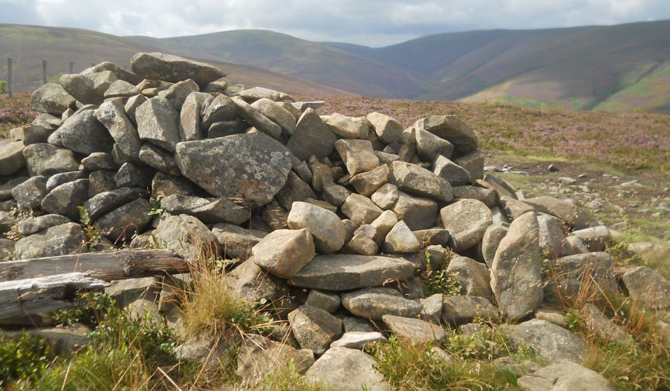 Cairn on Birkscairn Hill above Glensax at Peebles