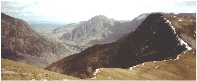 Hills & Valleys of Wales: Tryfan and the Glyders