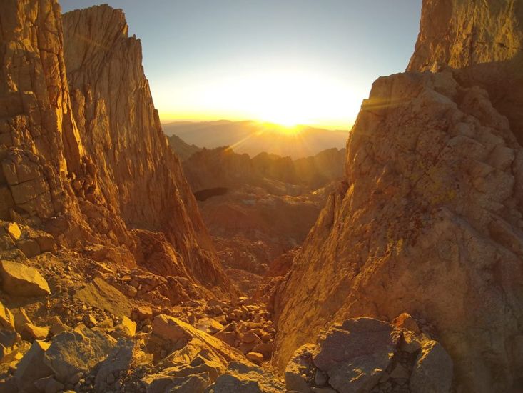 Sunrise in King's Canyon National Park